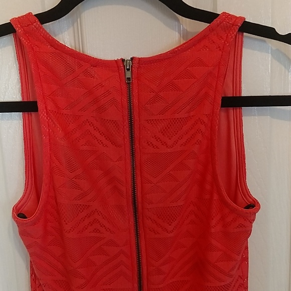 Dress - Picture 5 of 8